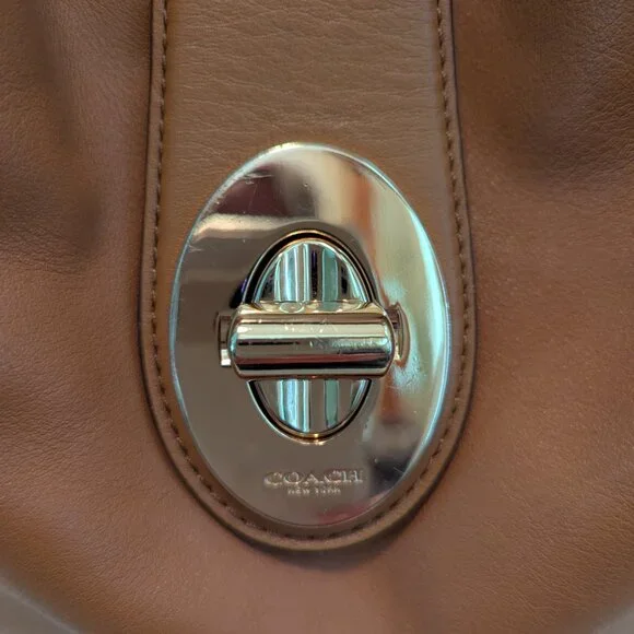 Coach #32221 Madison Carlye Tan Smooth Leather Shoulder Purse Bag - Picture 16 of 16